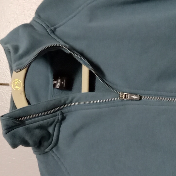 Sketches Zip-Up - Picture 4 of 4